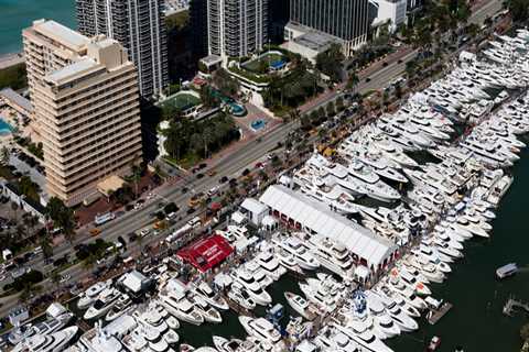 Where is the boat show this weekend in florida?