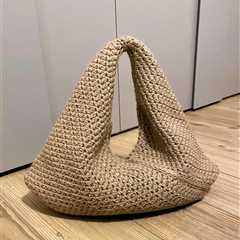 Crochet a Beautiful New ‘Moirana’ Tote Designed By Tatiana of isWoolish