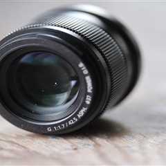 Panasonic 42.5mm f1.7 Review: Small, Yet Spectacular