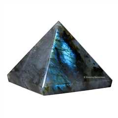 Labradorite Pyramid Review: Tiny But Mighty Healing Stone