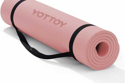 YOTTOY Yoga Mat Review: Thick, Comfy, Perfect!