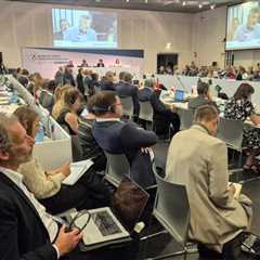 The Polar Retrospective – Alaskan senator between ice and oil, Antarctic debates in Milan and..