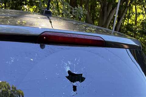 Windshield Replacement Service And Auto Repair Service In London, ON: Better Together